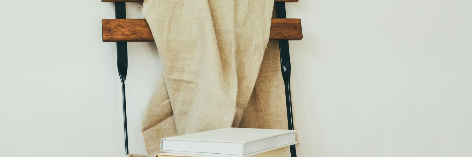 debby-hudson-RNsbwiIy8h4-unsplash